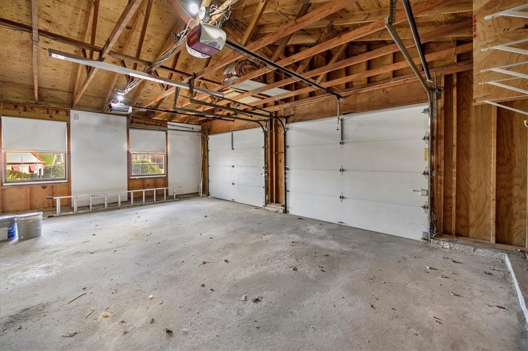 10 Sheffield Road Cranston, RI 02920 - Photo 27 of 32