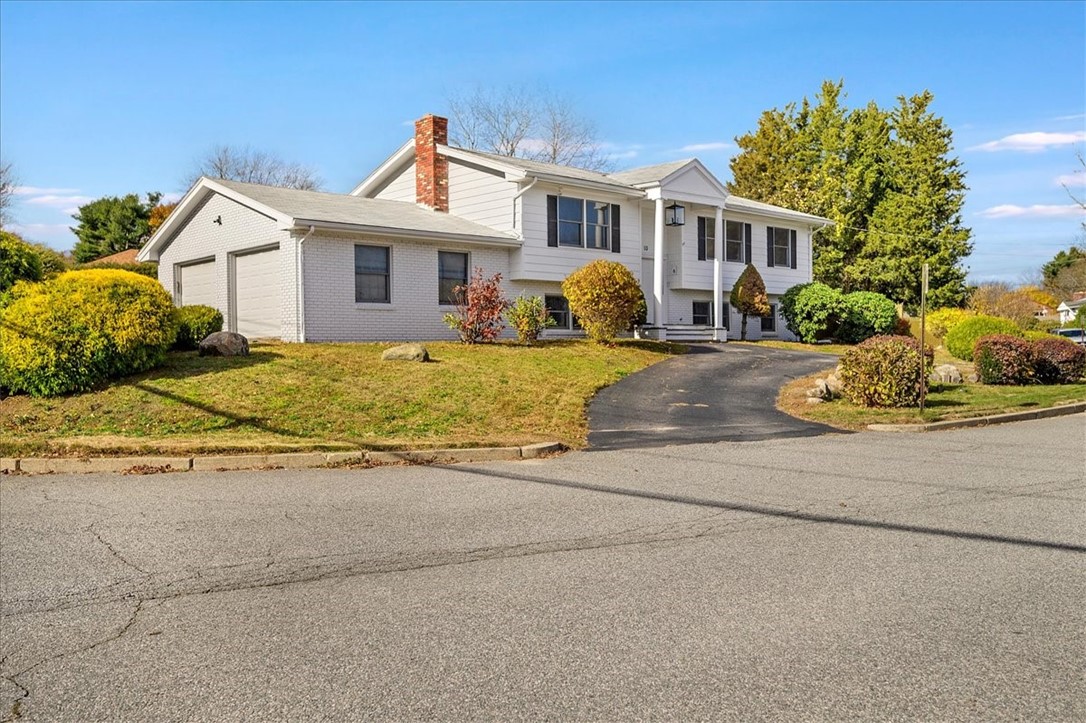 10 Sheffield Road Cranston, RI 02920 - Photo 28 of 32