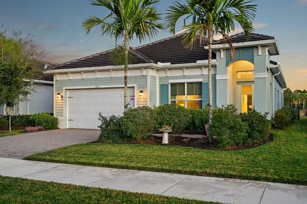 $701,000 | 4713 Southwest Briarwood Court, Stuart, FL 34997