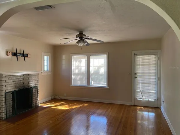 $950,000 | 202 South Bumby Avenue, Orlando, FL 32803