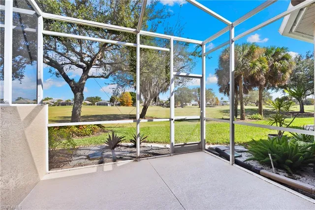 $374,000 | 21555 Portrush Run, Estero, FL 33928