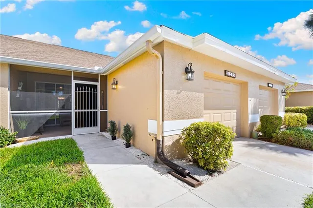 $374,000 | 21555 Portrush Run, Estero, FL 33928