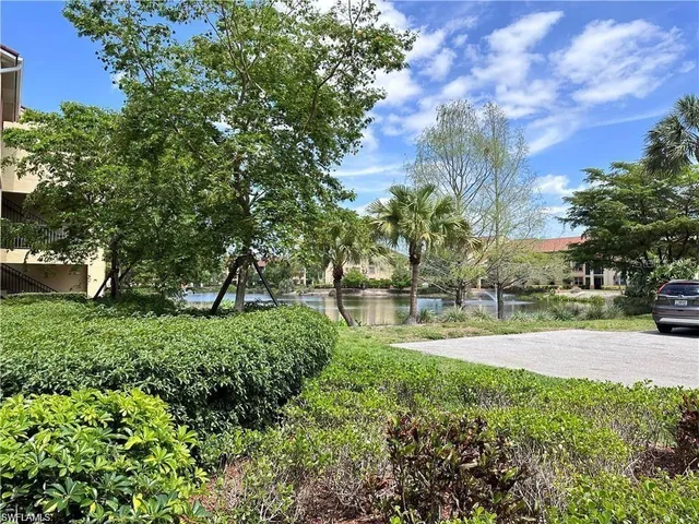 $2,200 | 7915 Preserve Circle, Unit 214, Naples, FL 34119