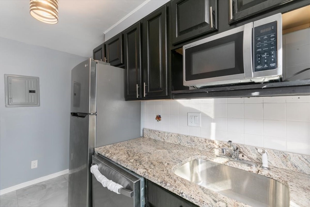 32 Newman Road, Unit ONE Malden, MA 02148 - Photo 13 of 20