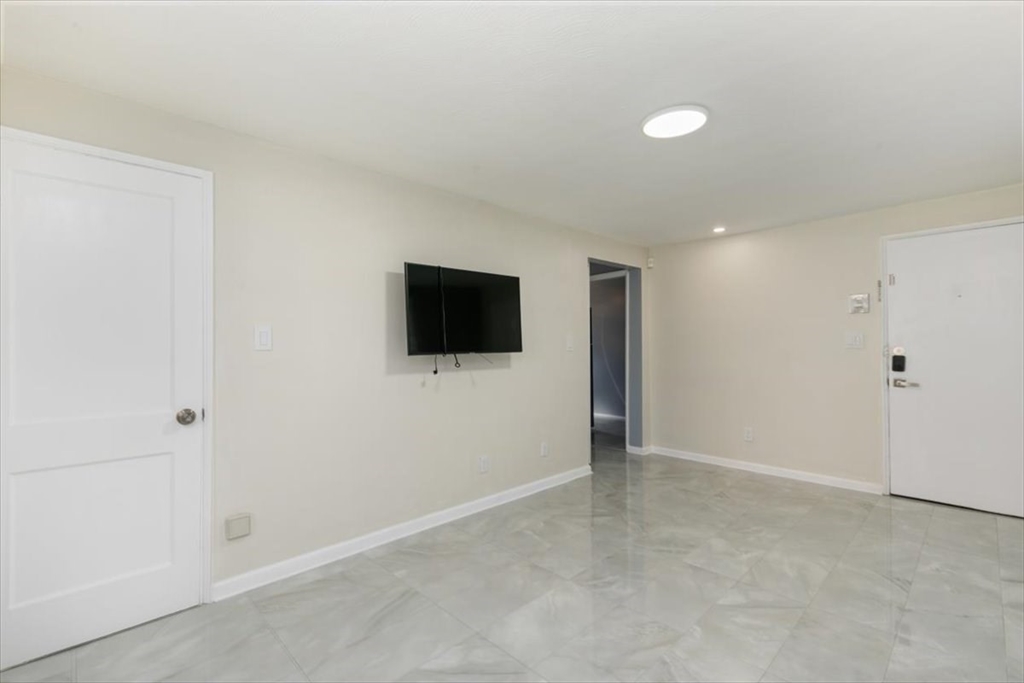 32 Newman Road, Unit ONE Malden, MA 02148 - Photo 8 of 20