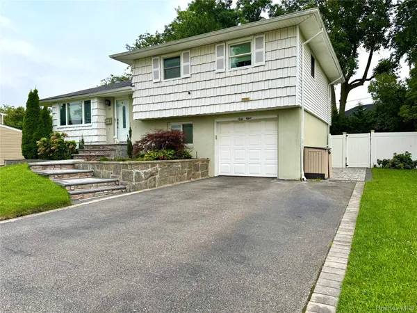 $5,350 | 68 Jamaica Avenue, Plainview, NY 11803