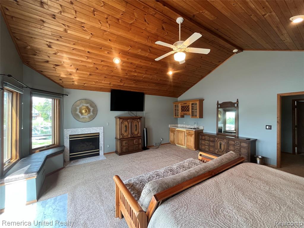 4533 Horseshoe Road Waterford, MI 48328 - Photo 27 of 31