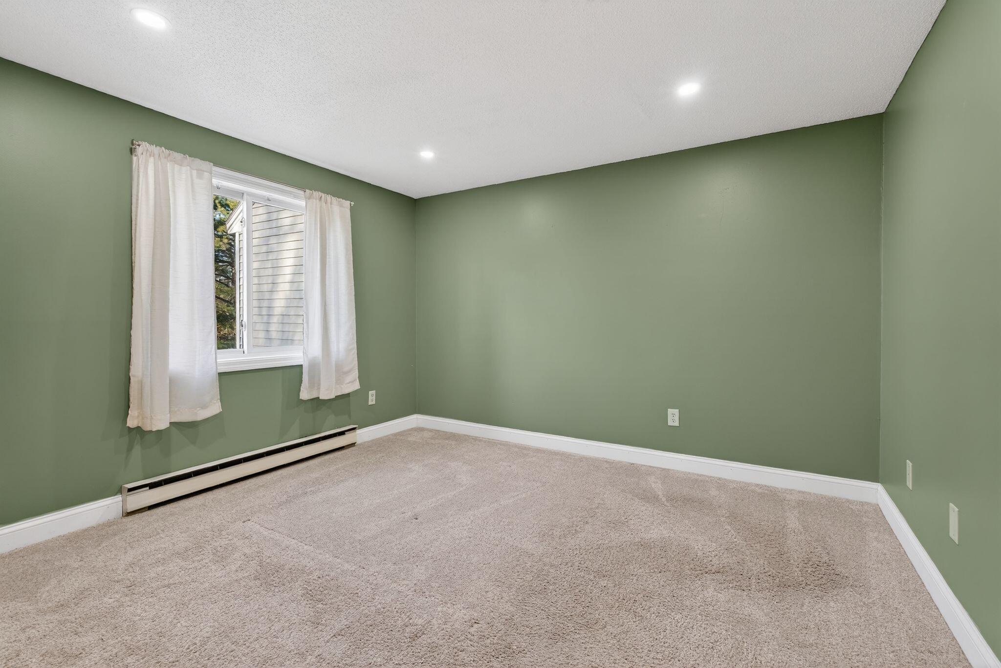 25 Lawrence Street, Unit 54 Westbrook, ME 04092 - Photo 17 of 21 DSC00184