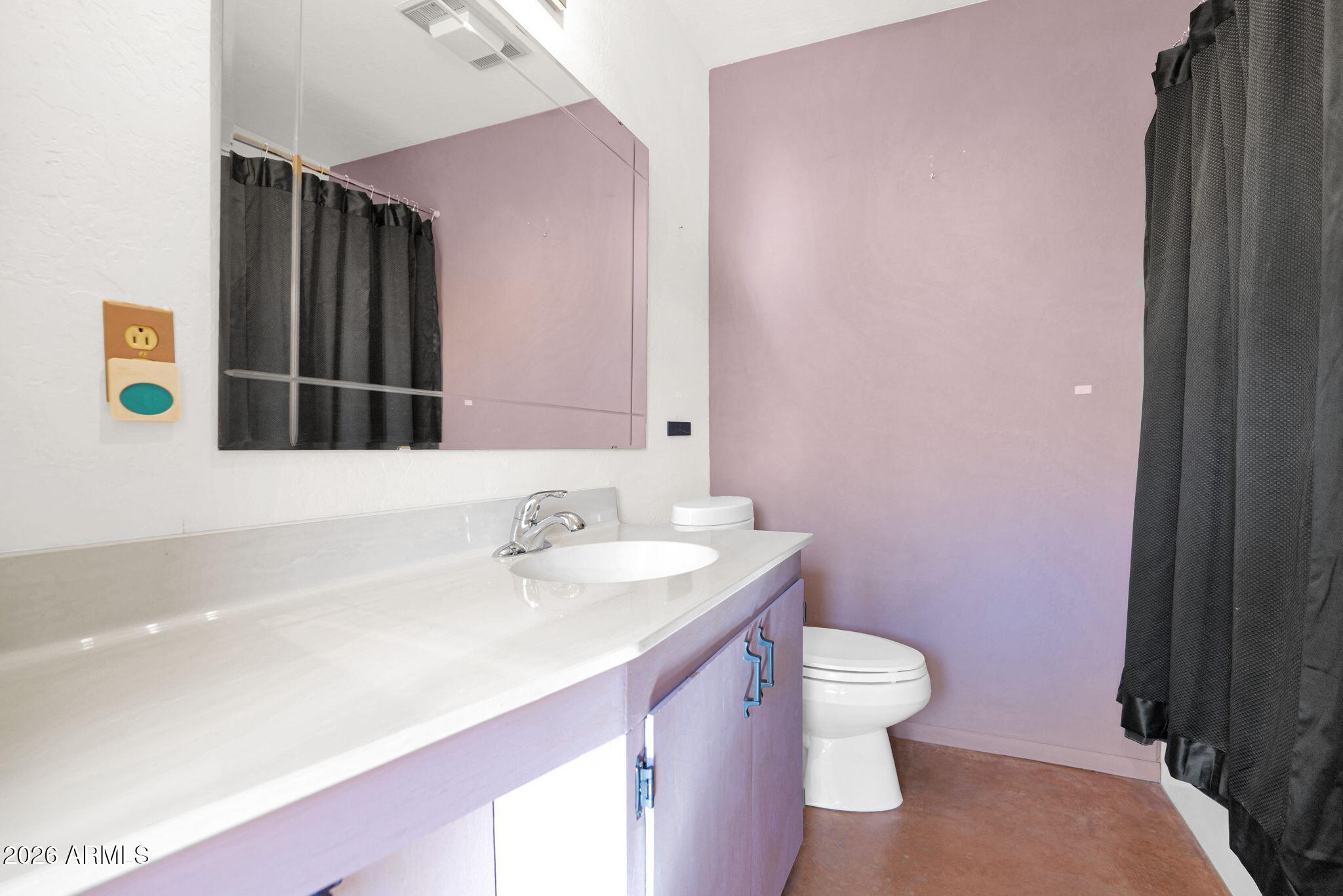 39402 North Spur Cross Road Cave Creek, AZ 85331 - Photo 11 of 28 Bathroom 1 of 2 in the Home