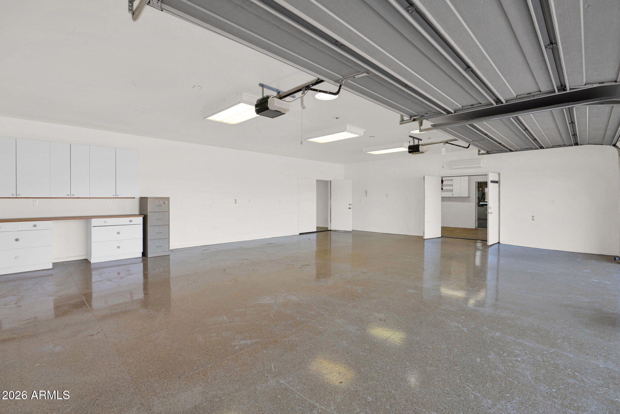 39402 North Spur Cross Road Cave Creek, AZ 85331 - Photo 19 of 28 Workshop in Garage