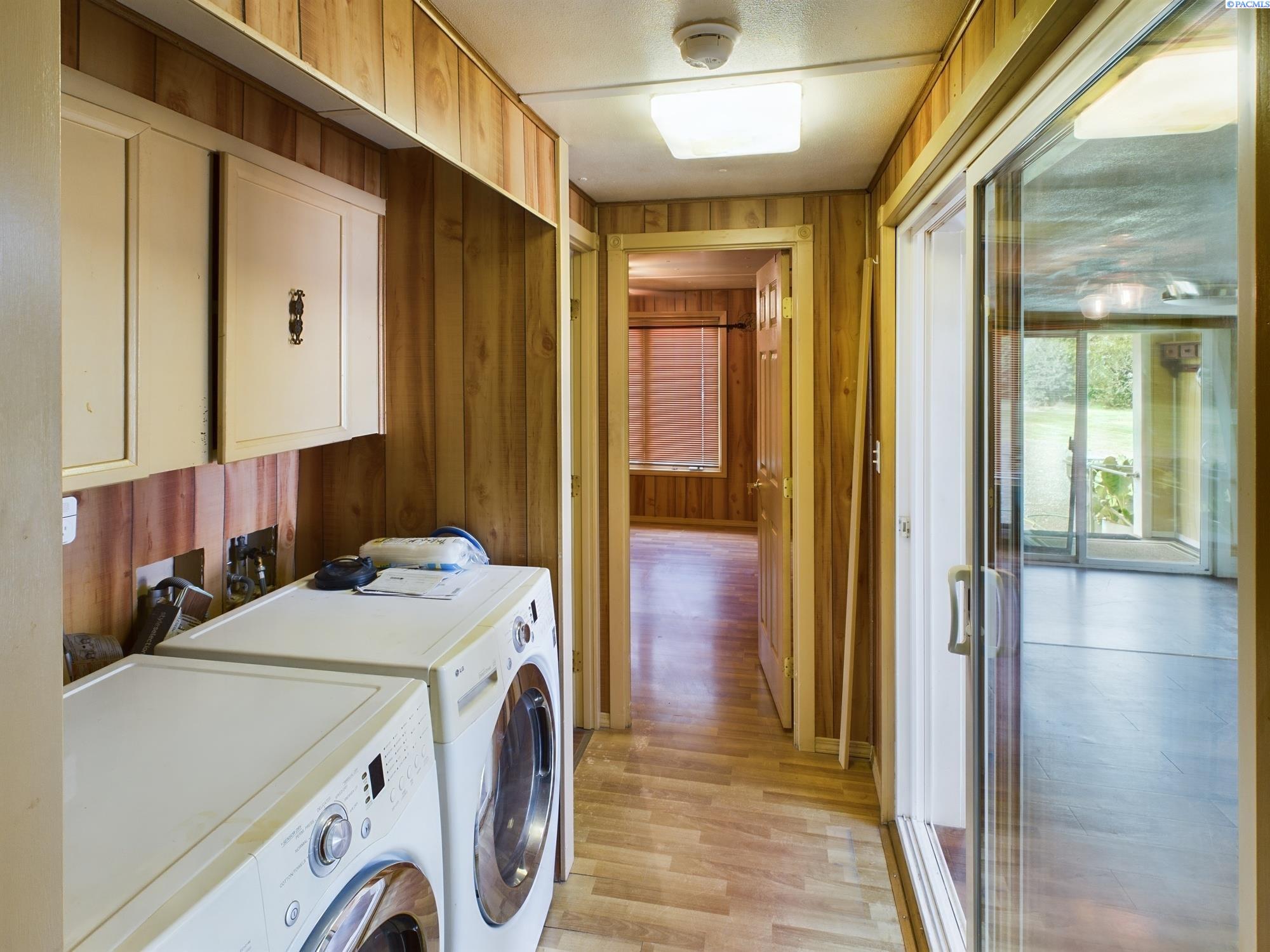 414 Ringhoff Road Burbank, WA 99323 - Photo 13 of 34 Gallery Image 13