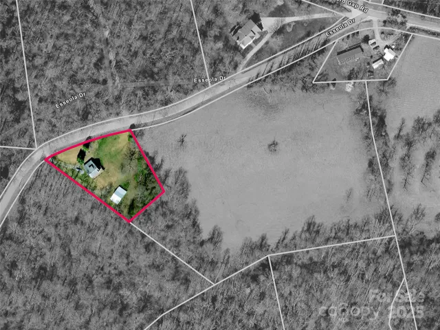 a view of a outdoor space