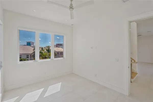 $20,000 | 479 Ocean Ridge Way, Juno Beach, FL 33408