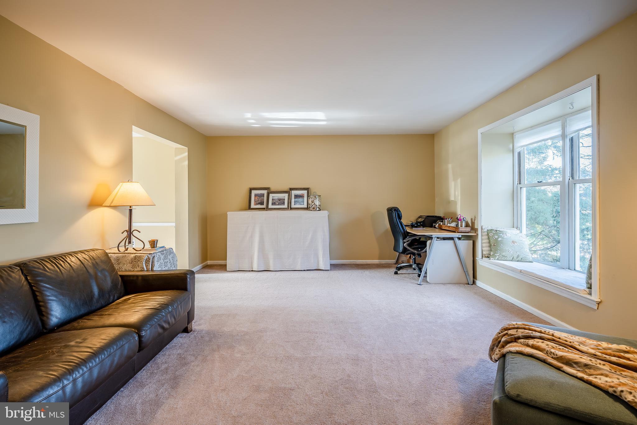 98 Heather Valley Road Holland, PA 18966 - Photo 5 of 34 Living Room With Bay Window