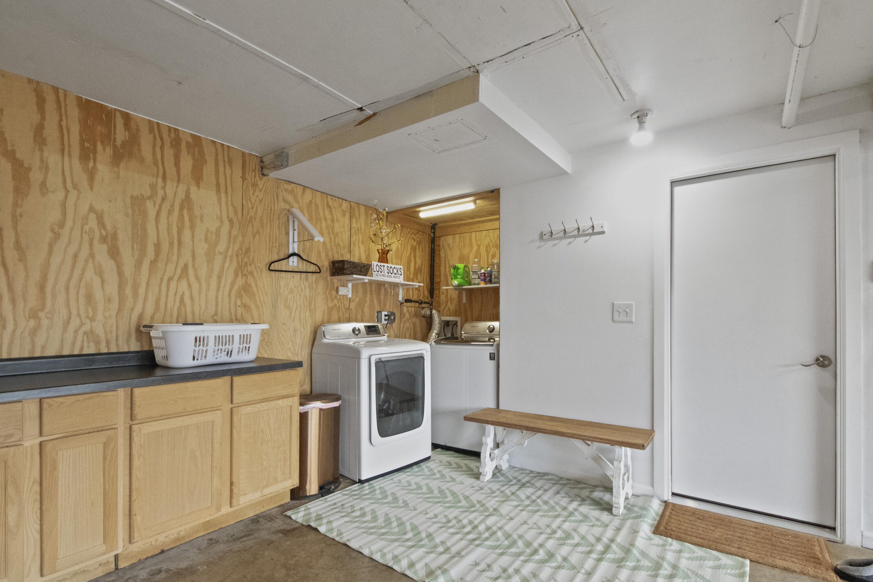 1802 Forest Lane Crown Point, IN 46307 - Photo 27 of 45 3000x2000