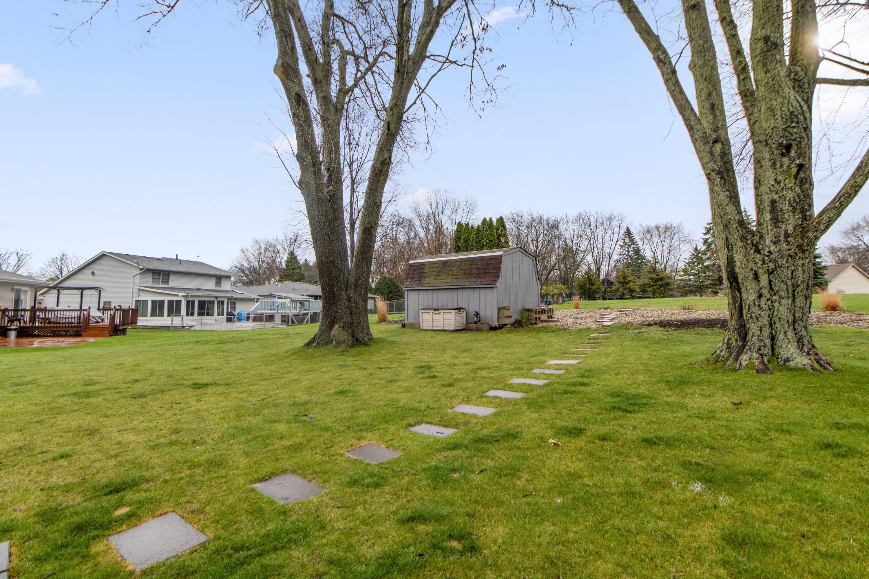 1802 Forest Lane Crown Point, IN 46307 - Photo 35 of 45 3000x1999