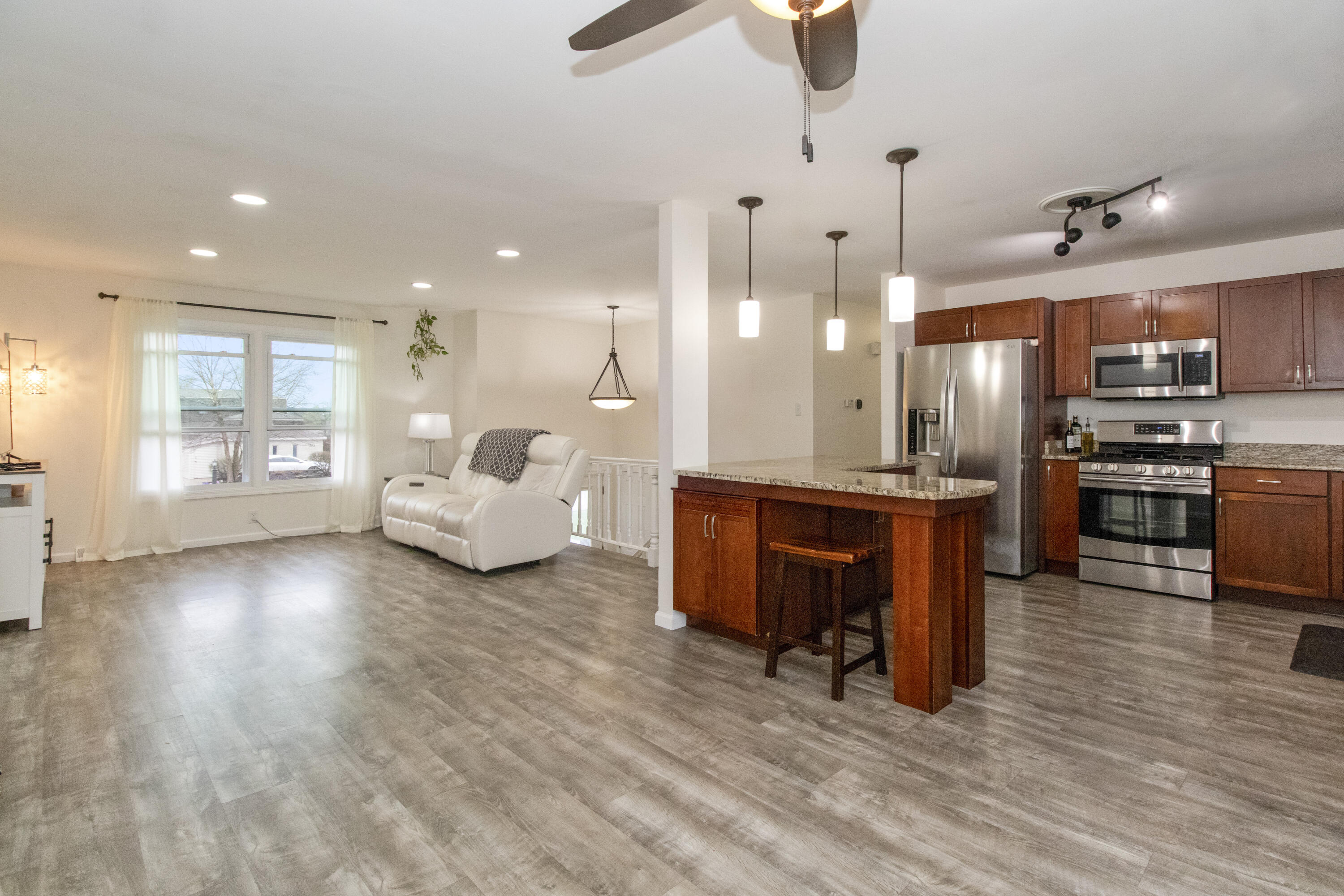 1802 Forest Lane Crown Point, IN 46307 - Photo 10 of 45 3000x2000