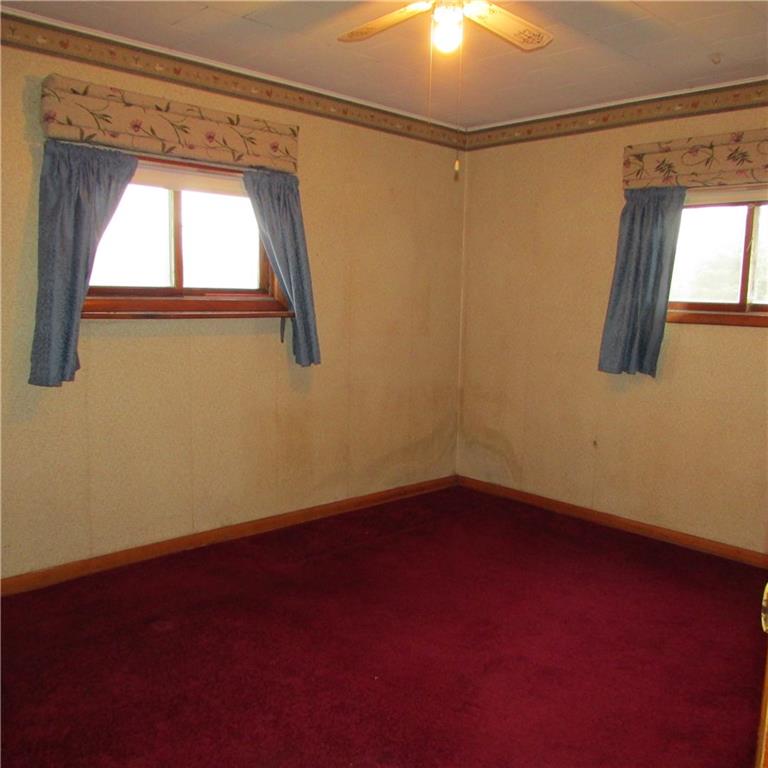 101 Century Farm Road Clinton, PA 15026 - Photo 18 of 24 2nd bedroom.