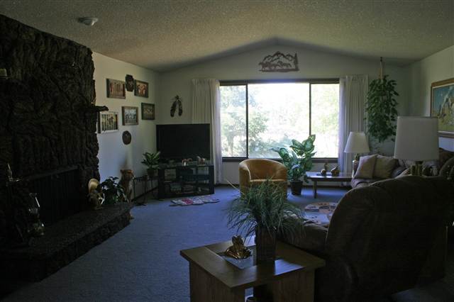 4105 West Gunthers Road Spokane, WA 99224 - Photo 3 of 9