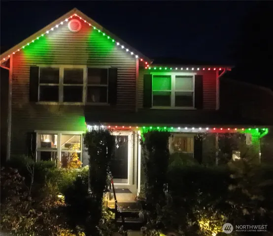 a view of a beautiful outdoor space