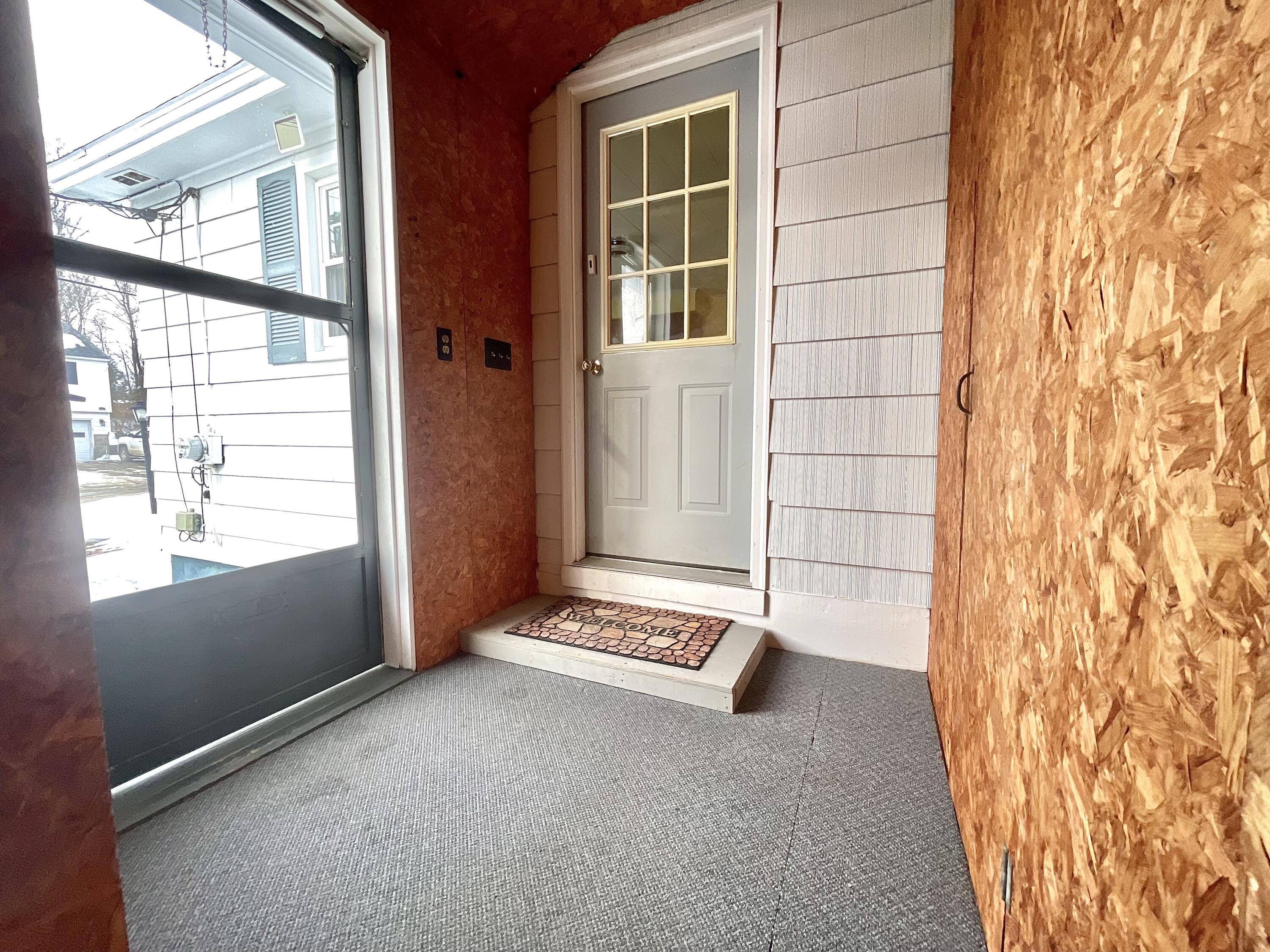 45 Vermont Street Millinocket, ME 04462 - Photo 14 of 37 IMG_7827