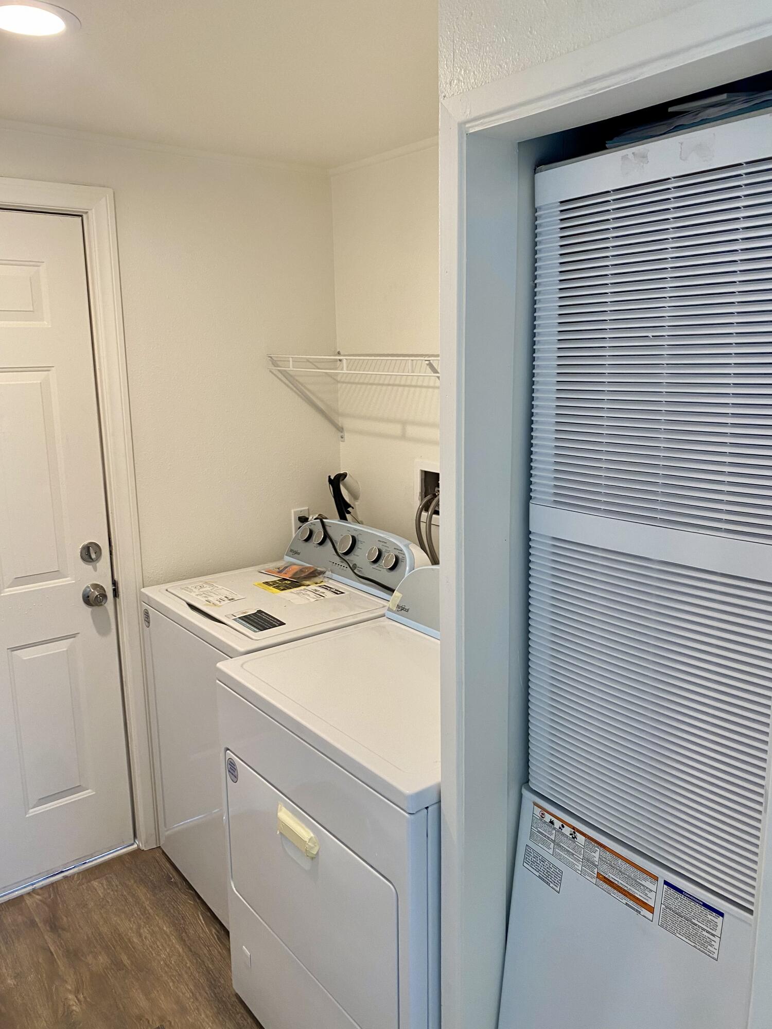 6480 Katherine Road, Unit 6 Simi Valley, CA 93063 - Photo 13 of 13 a utility room with dryer and washer