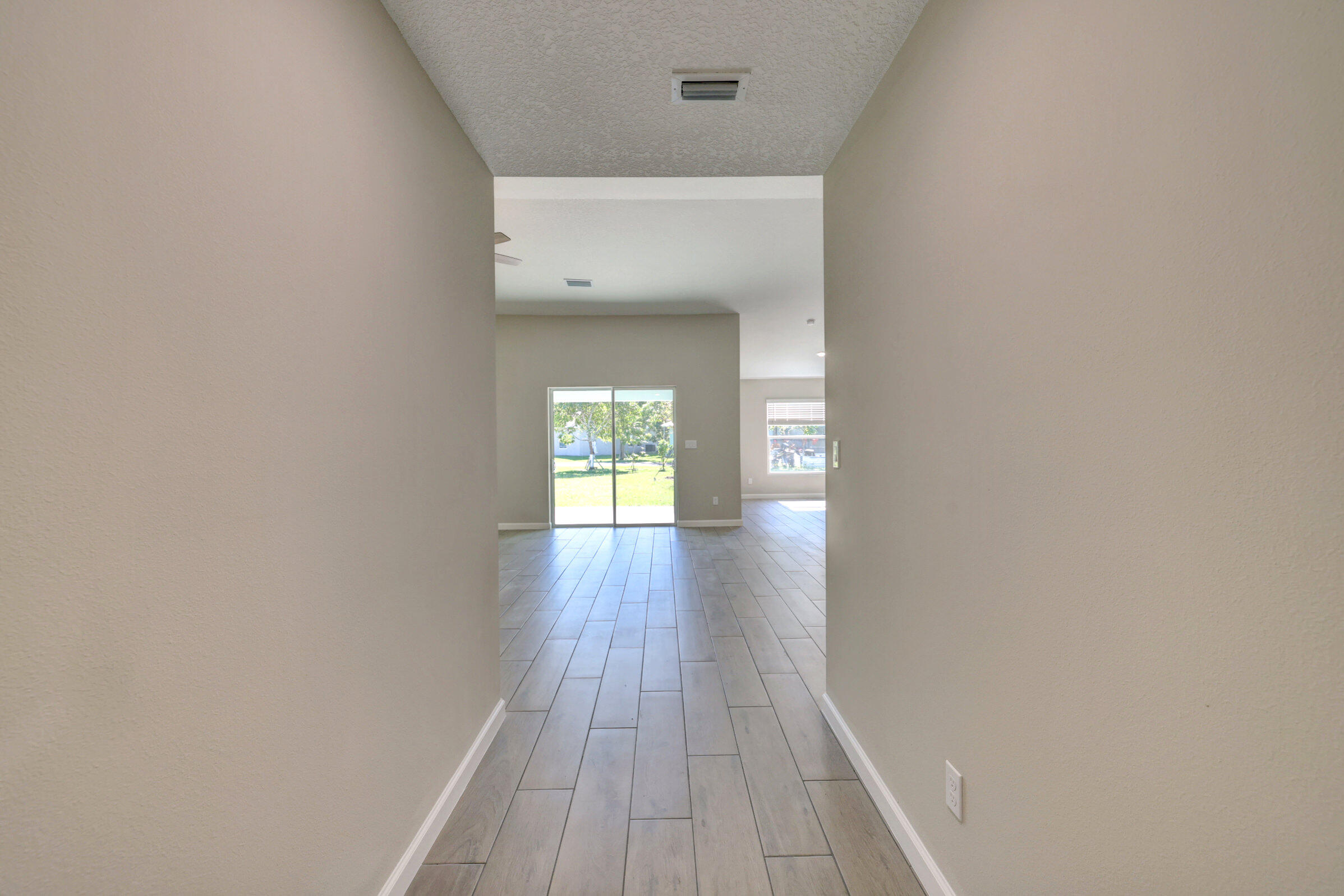 528 Southwest Undallo Road Port St. Lucie, FL 34953 - Photo 4 of 40 04_632a4920_1_2_3_4