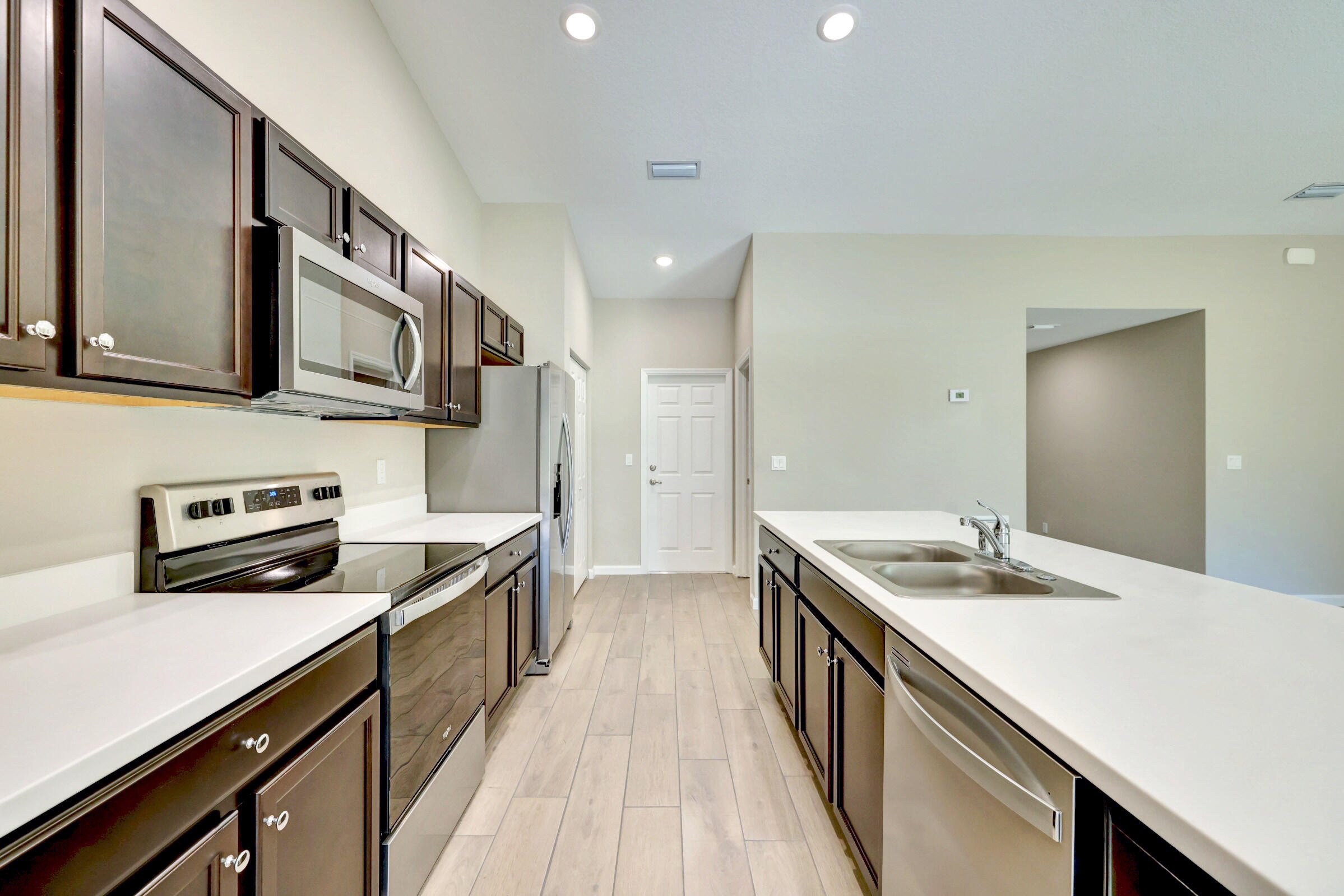 528 Southwest Undallo Road Port St. Lucie, FL 34953 - Photo 10 of 40 10_632a4950_1_2_3_4