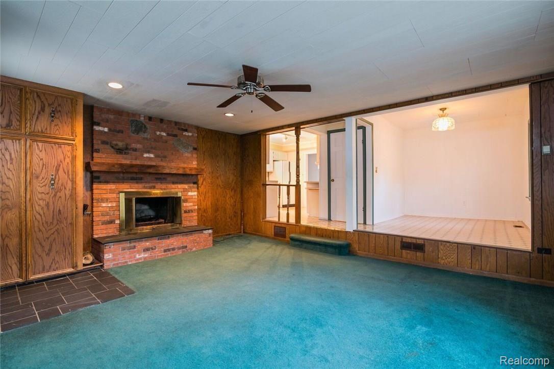 407 North Castell Avenue Rochester, MI 48307 - Photo 10 of 23 Castell-11_preview.jpeg