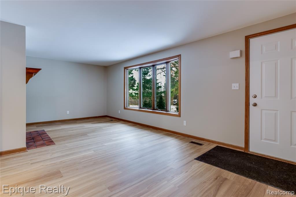 12810 Bryce Road Emmett, MI 48022 - Photo 7 of 23 Gallery Image 7