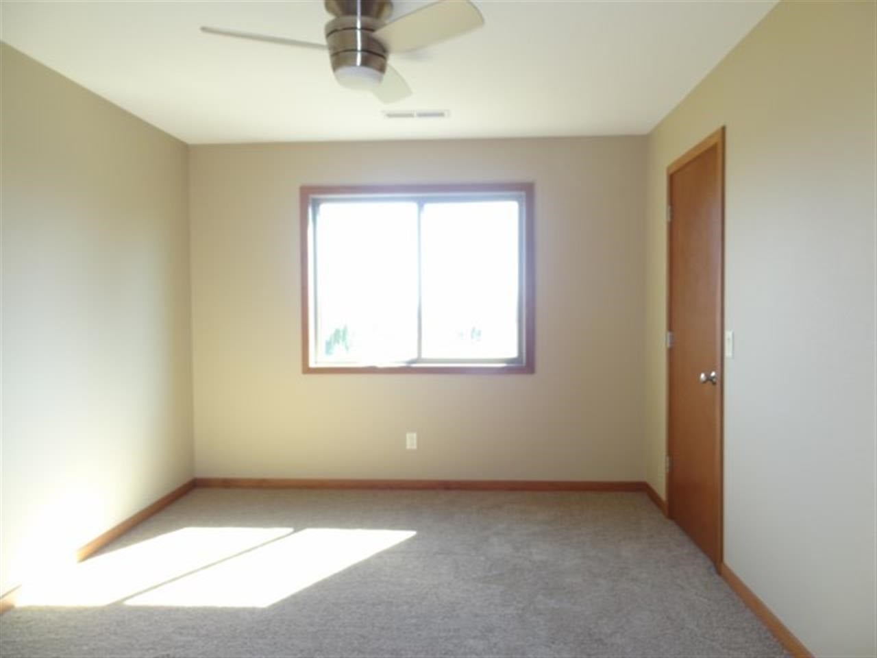 4018 Kessler Road Southwest Iowa City, IA 52246 - Photo 16 of 25 Gallery Image 16