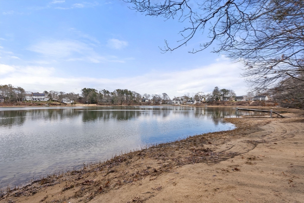 14 Quamhassett Road Bourne, MA 02532 - Photo 27 of 36