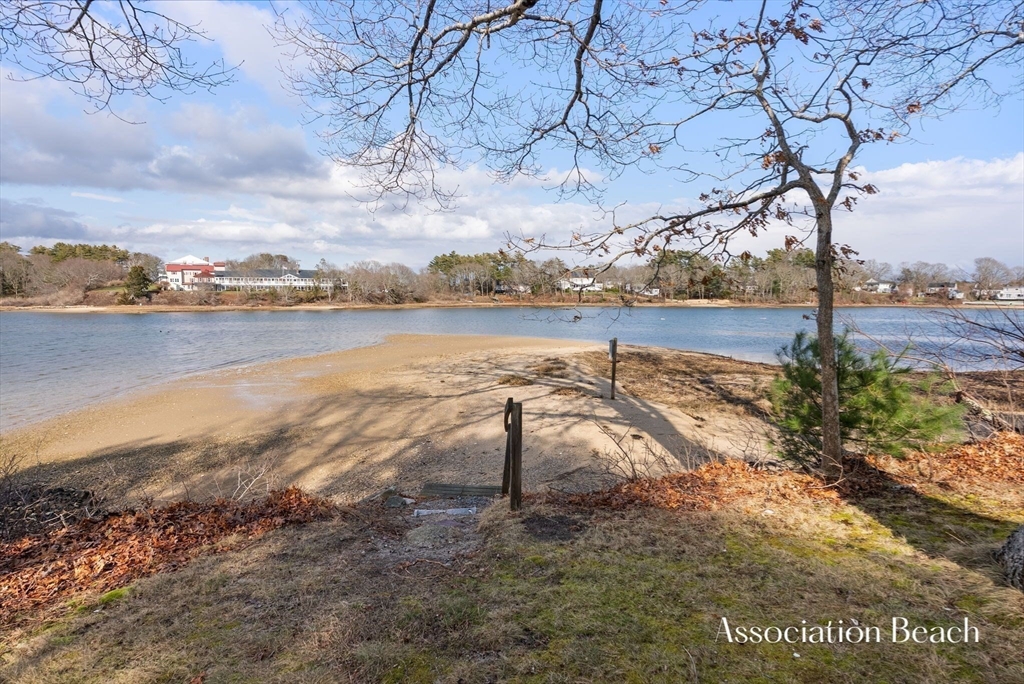 14 Quamhassett Road Bourne, MA 02532 - Photo 34 of 36