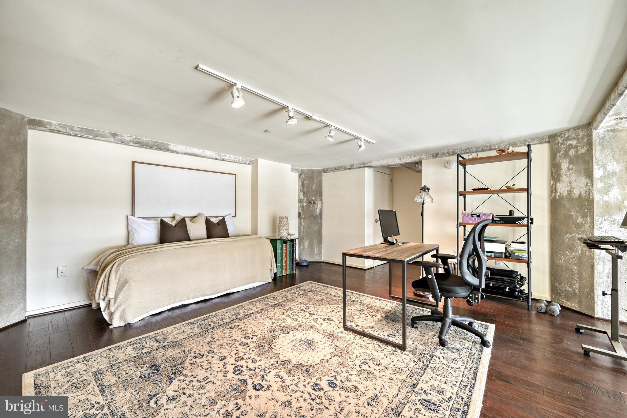 1200 Steuart Street, Unit 1111 Baltimore, MD 21230 - Photo 25 of 49