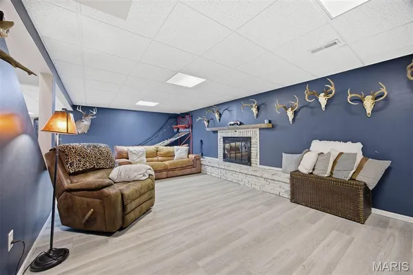 $319,900 | 484 West Pike Drive, Highland, IL 62249