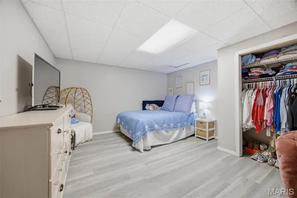 $319,900 | 484 West Pike Drive, Highland, IL 62249