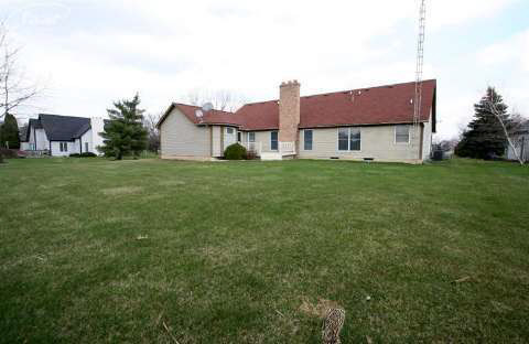 1239 Heatherwoode Road Flint, MI 48532 - Photo 50 of 59 20398158-49.JPG