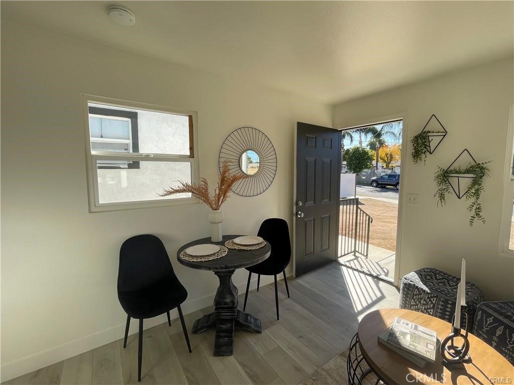 10098 Campbell Avenue, Unit 4 Riverside, CA 92503 - Photo 5 of 17