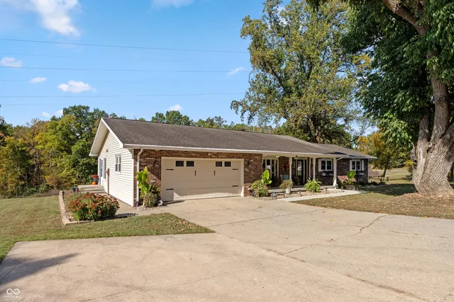 $310,000 | 8560 North 8th Place, West Terre Haute, IN 47885