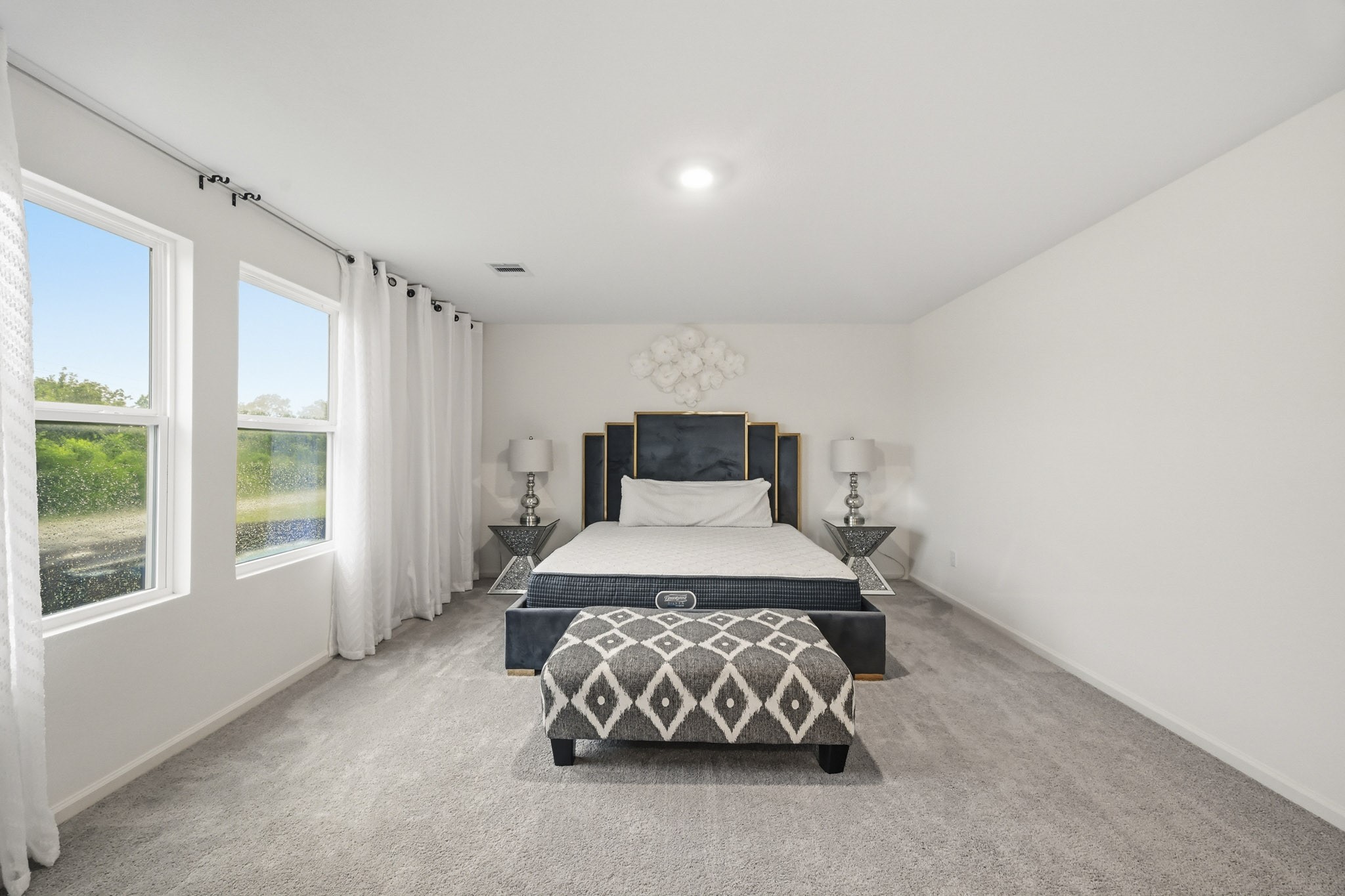 7207 Evitale Way Houston, TX 77049 - Photo 28 of 43 a bedroom with a bed and window