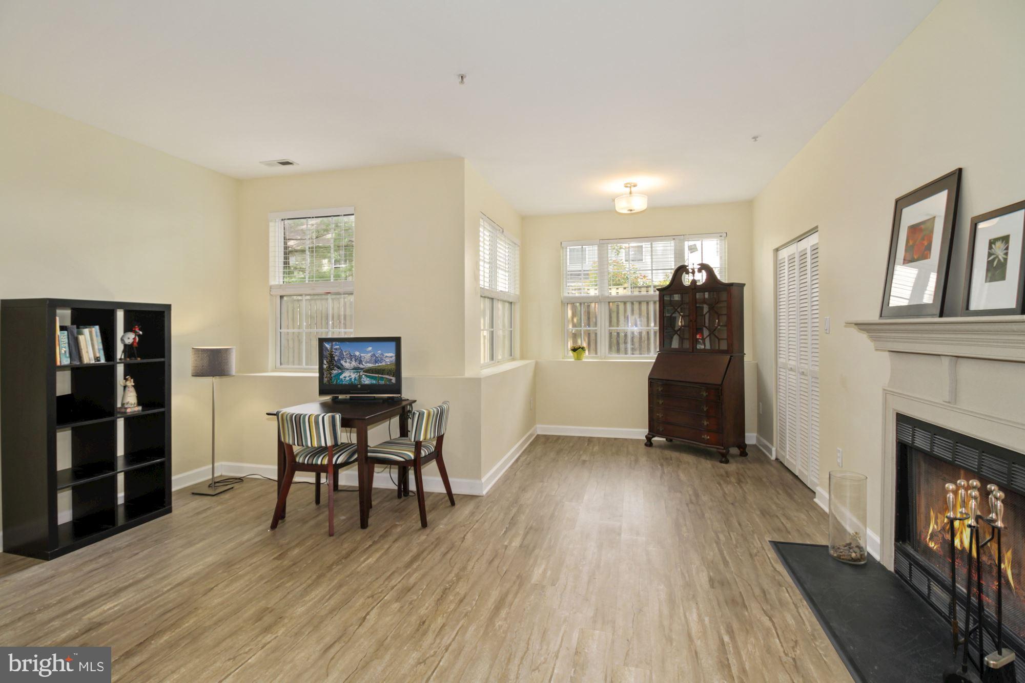 602 Moonglow Road, Unit 102 Odenton, MD 21113 - Photo 5 of 23 Gallery Image 5