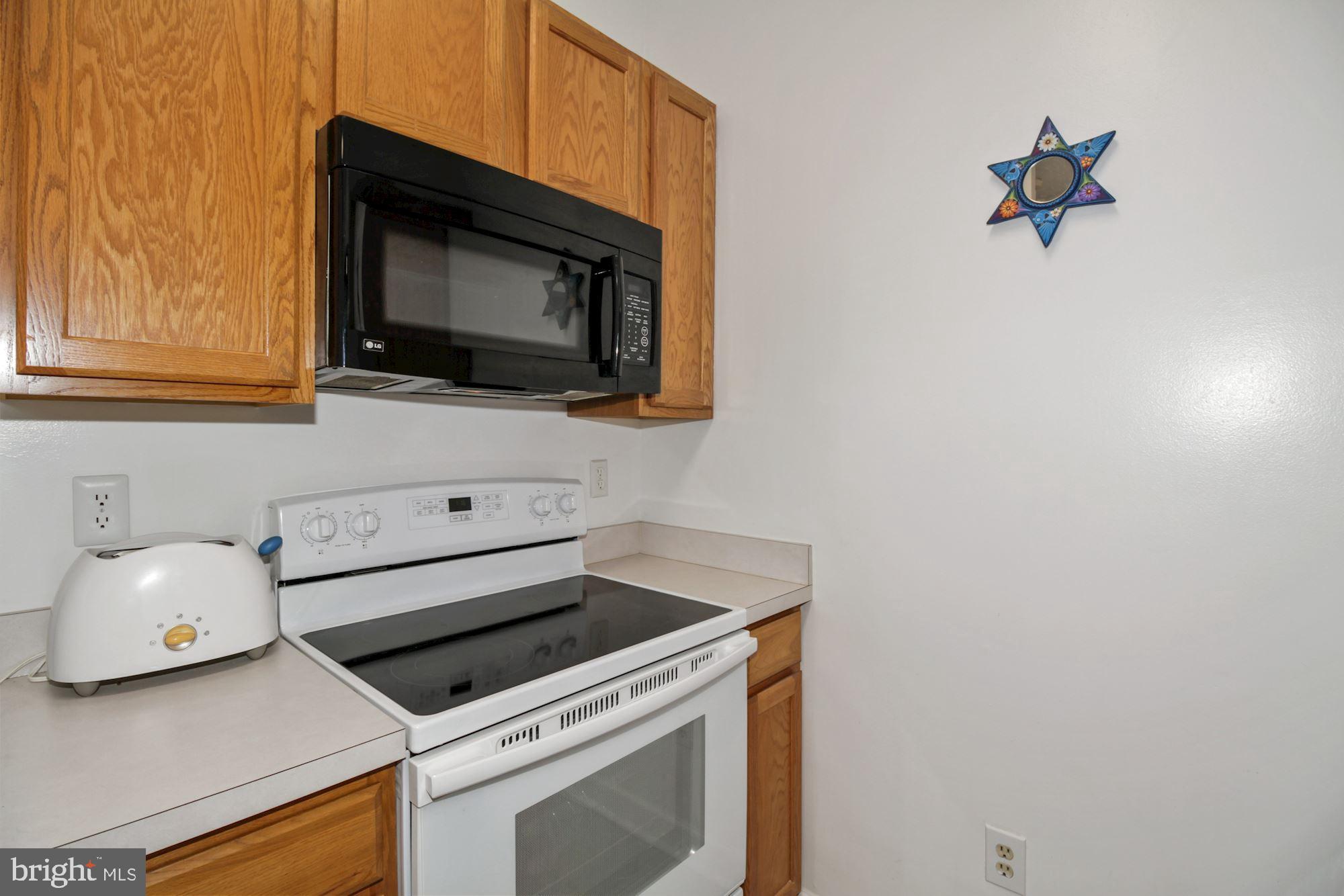 602 Moonglow Road, Unit 102 Odenton, MD 21113 - Photo 10 of 23 Gallery Image 10