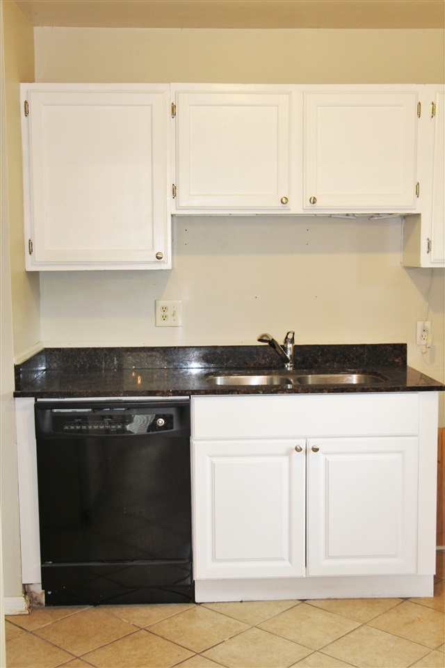 4966 Verne Road Memphis, TN 38117 - Photo 4 of 8