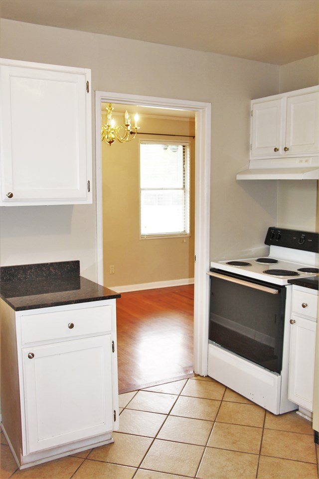 4966 Verne Road Memphis, TN 38117 - Photo 5 of 8