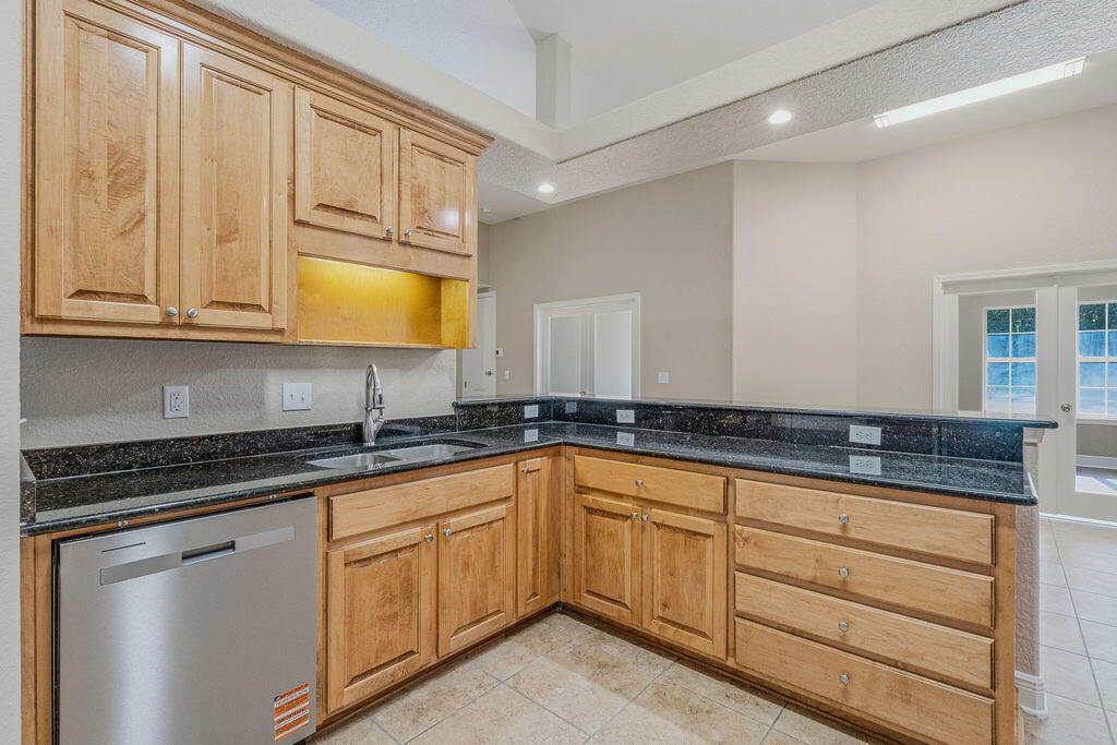 6083 Dragonfly Way Crestview, FL 32536 - Photo 27 of 57 DSC00795