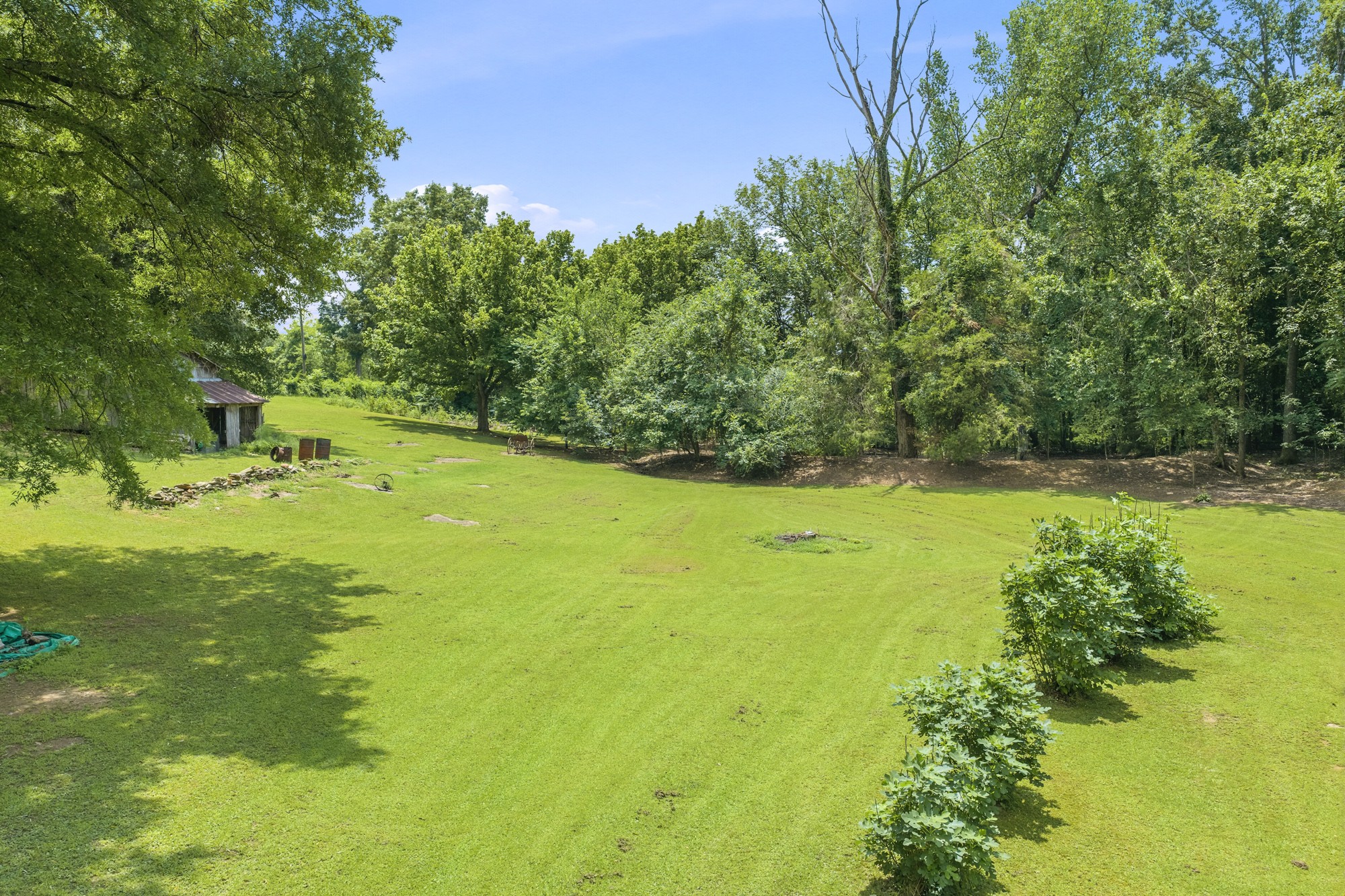8120 Mt Carmel Road Decaturville, TN 38329 - Photo 9 of 14 Gallery Image 9