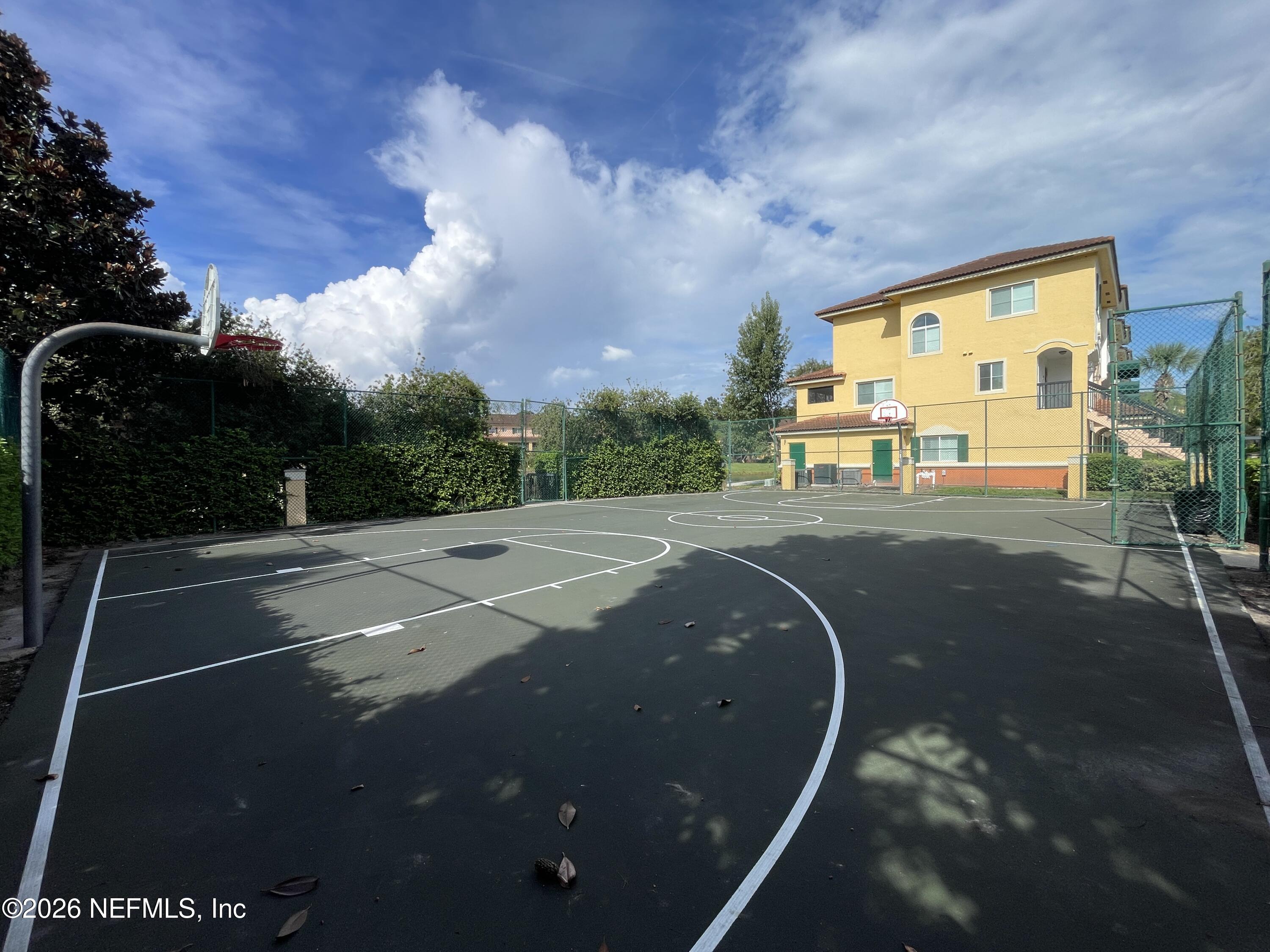 9745 Touchton Road, Unit 1826 Jacksonville, FL 32246 - Photo 48 of 56 48 Basketball