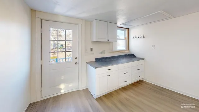 $1,099,999 | 130 High Street, Upton, MA 01568