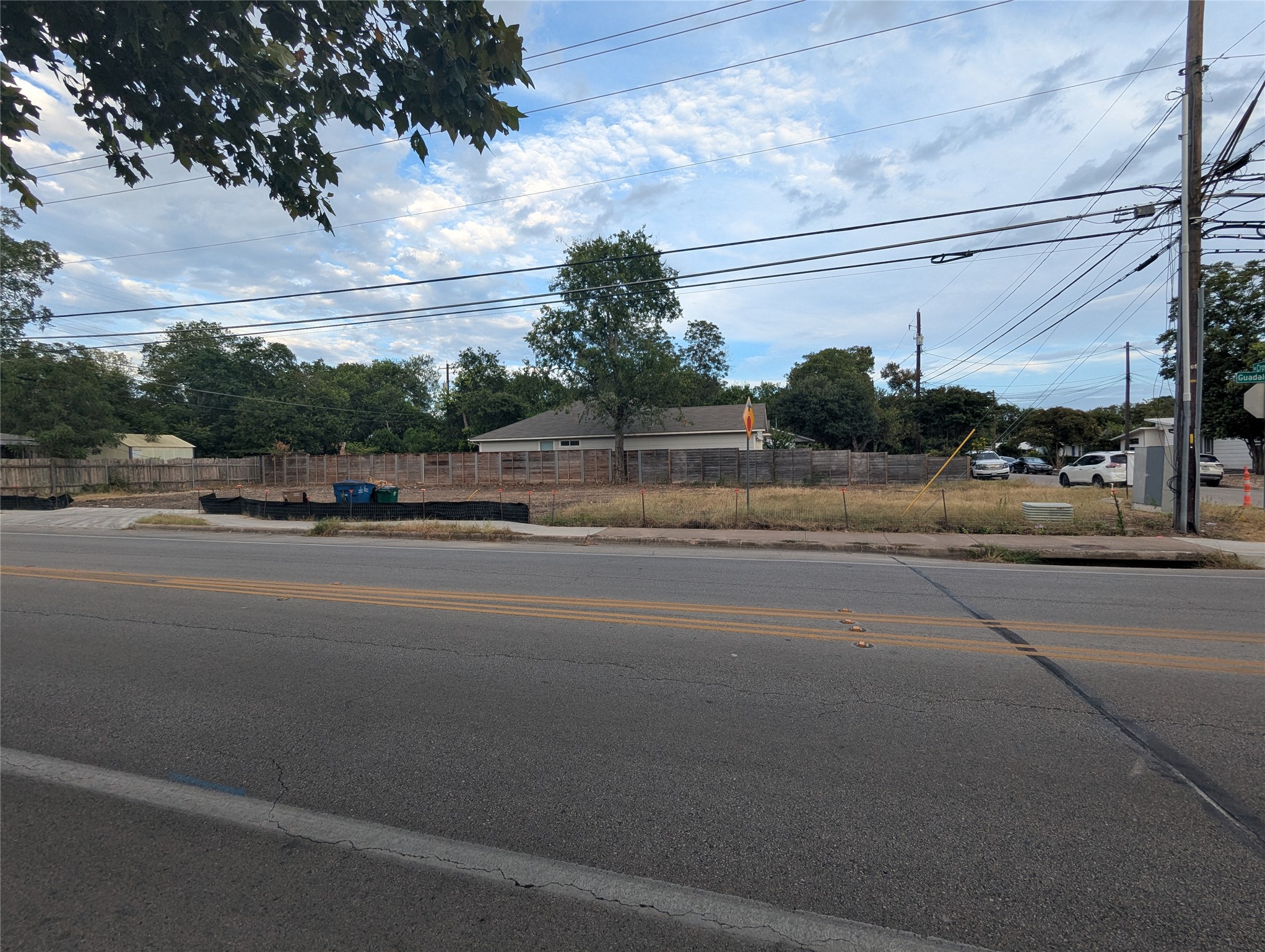 7403 A Guadalupe Street Austin, TX 78752 - Photo 4 of 7