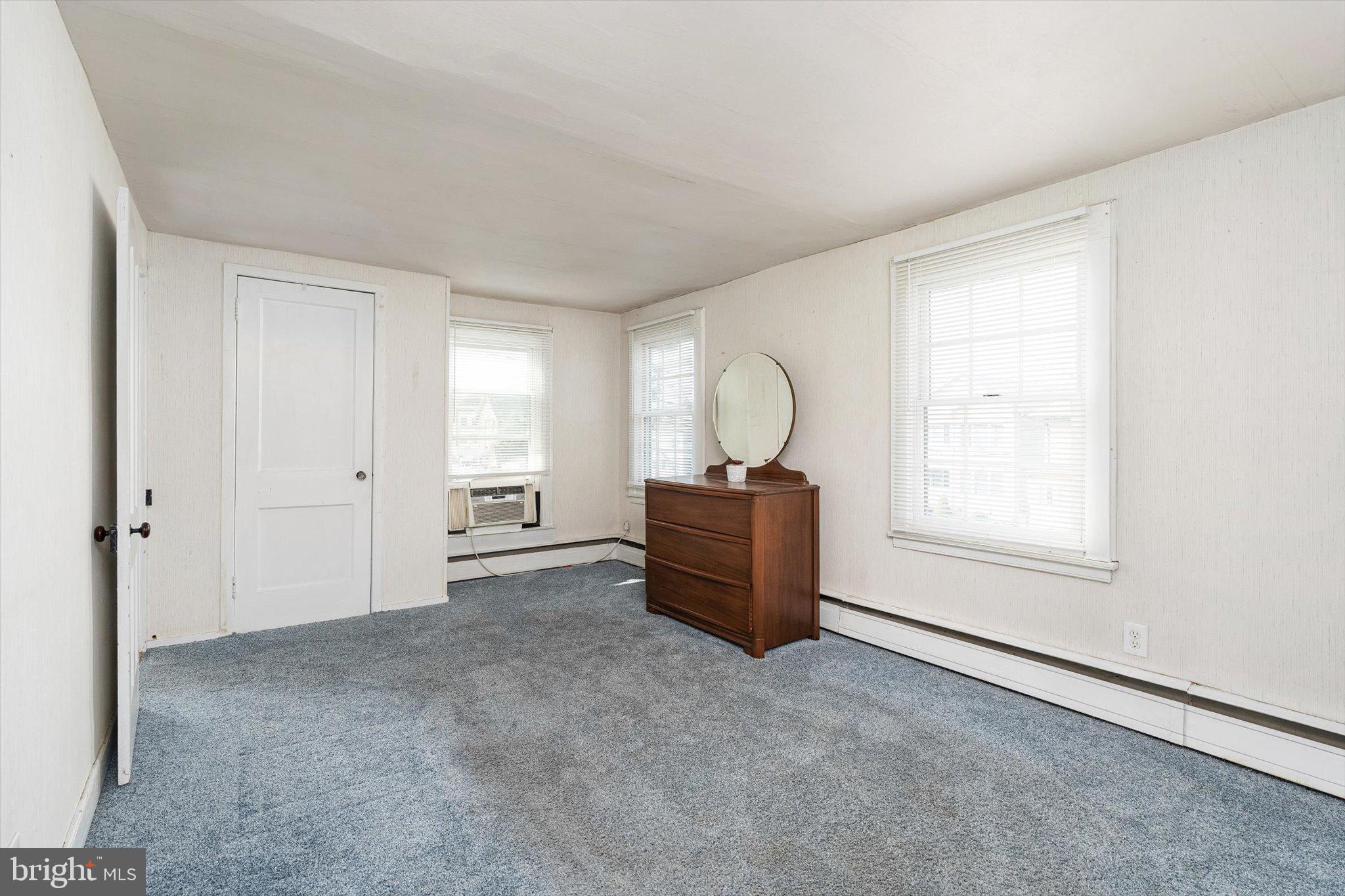 129 Highway 156 Hamilton, NJ 08620 - Photo 41 of 53